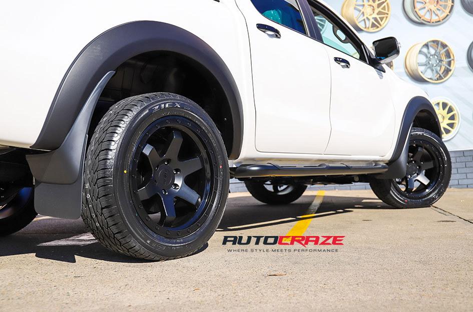 MAZDA-BT-50-SIX-MATTE-BLACK